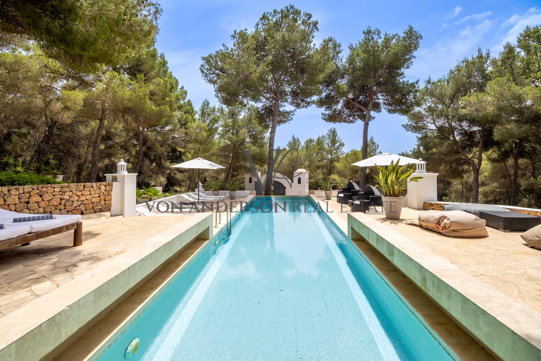 Stunning Villa with Tourist Rental License and Two Guest Annexes on Countryside Plot, ref. VA1036, for sale in Ibiza by Von Anderson Real Estate