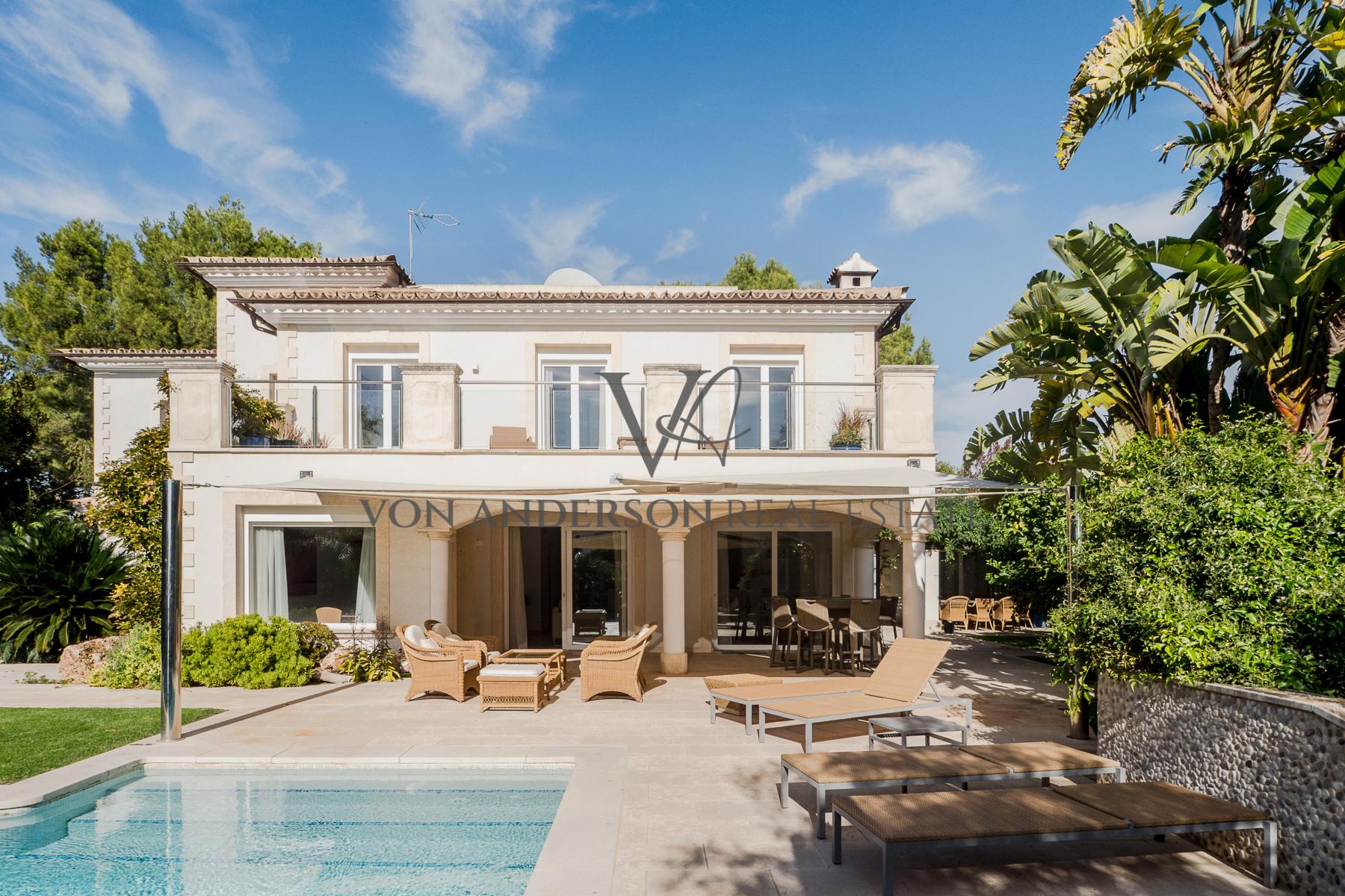 Contemporary Mediterranean Villa Perfect for Families Located in Santa Ponsa, ref. VA1046, for sale in Mallorca by Von Anderson Real Estate